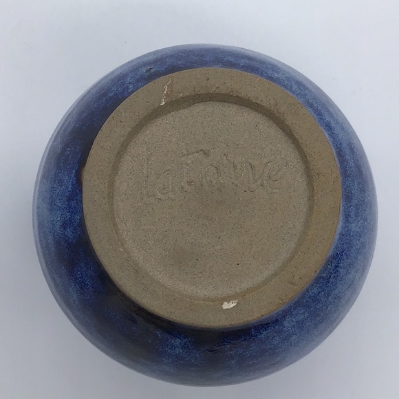 Pottery Art Studio Blue Drip Glaze Vase - Picture 4 of 5